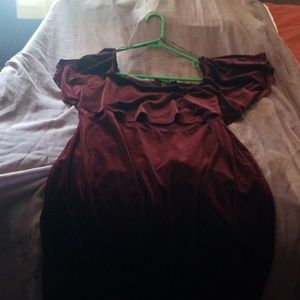 Burgundy crushed velvet dress size 2xl